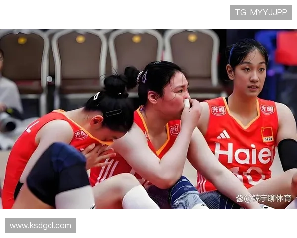 中国女排美国站四连胜全面展现强大抗压实力队员整体进步出色明显